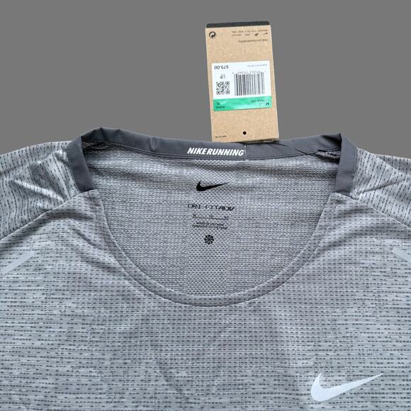 Nike Dri-FIT ADV Techknit Ultra Men's Training LS Tee Sz XL NWT Gray CZ9048-085 - Picture 3 of 10